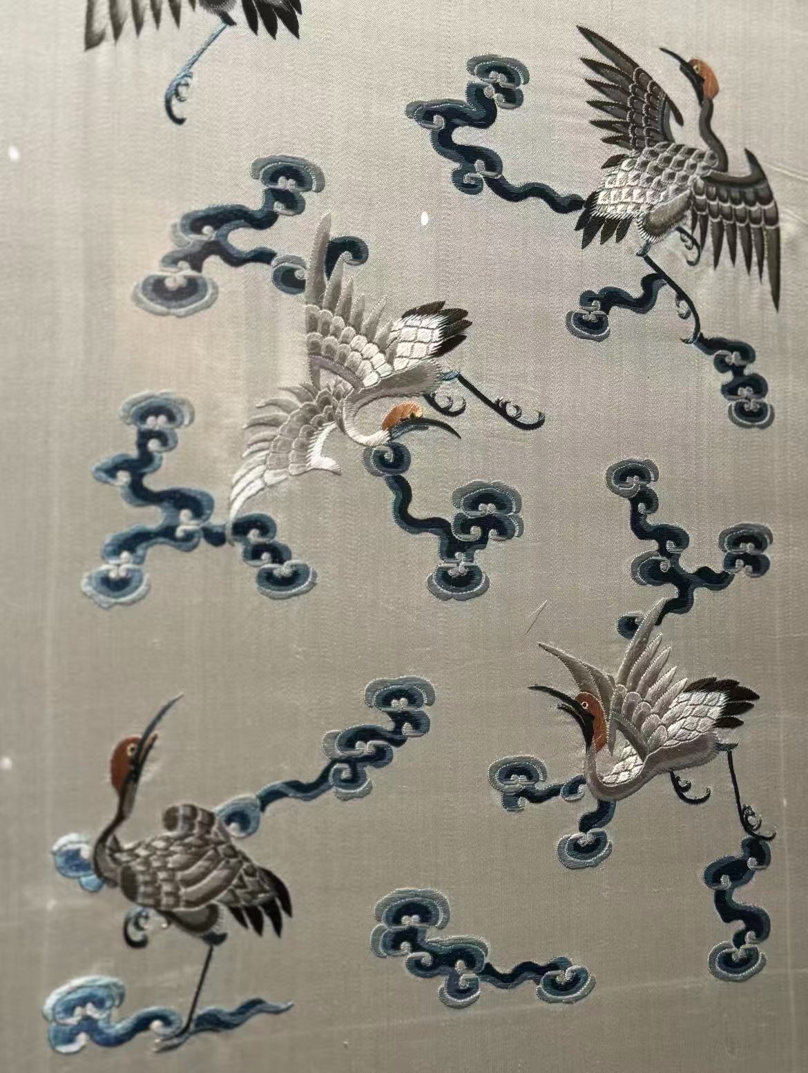 Pair of Qing-dynasty Embroidered Hanging Screens: Cranes and Clouds