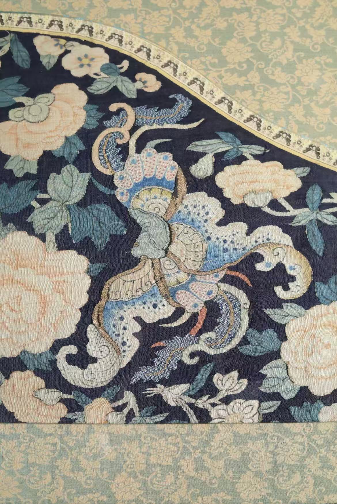 Qing-dynasty Kesi Tapestry: Butterflies and Flowers