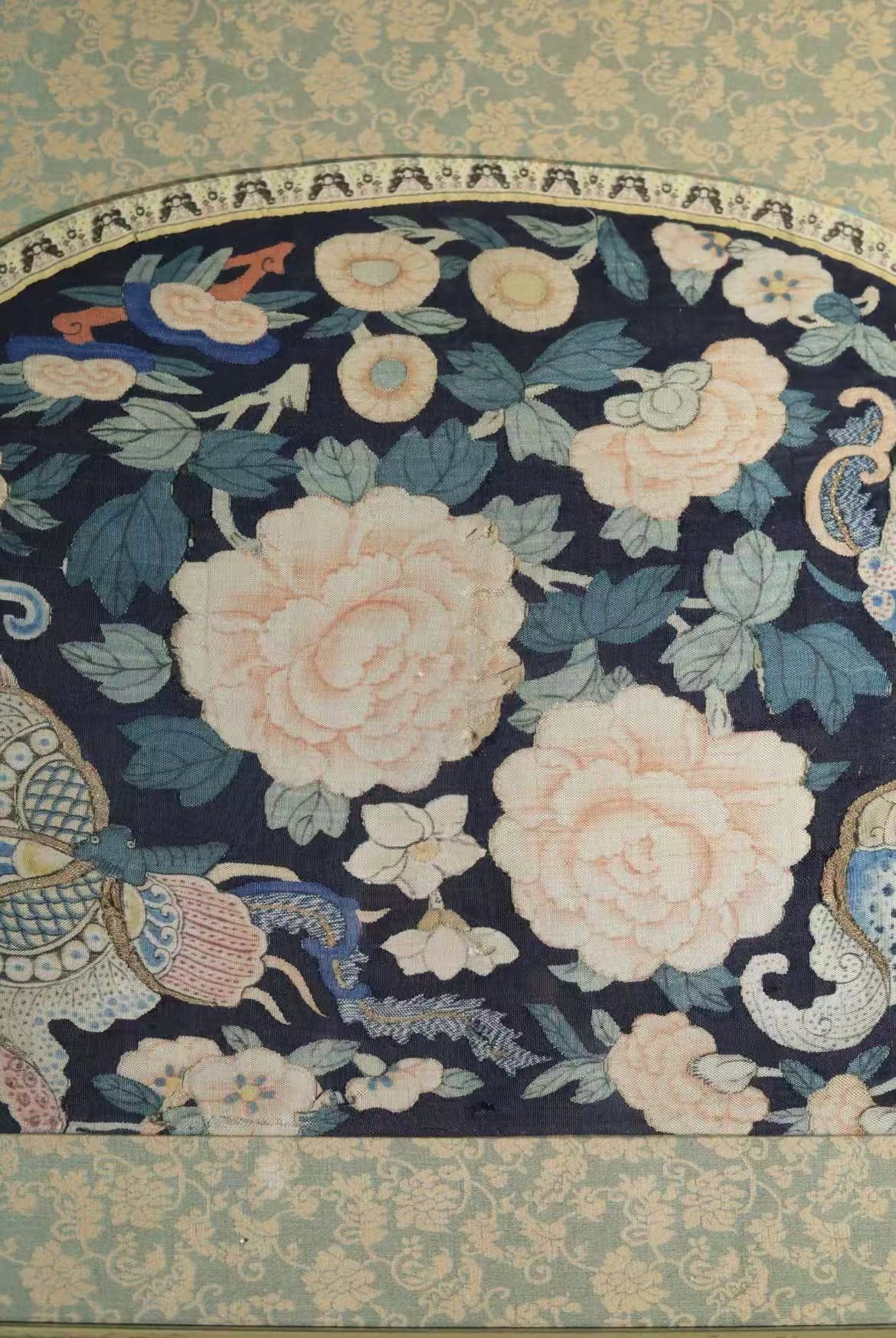 Qing-dynasty Kesi Tapestry: Butterflies and Flowers