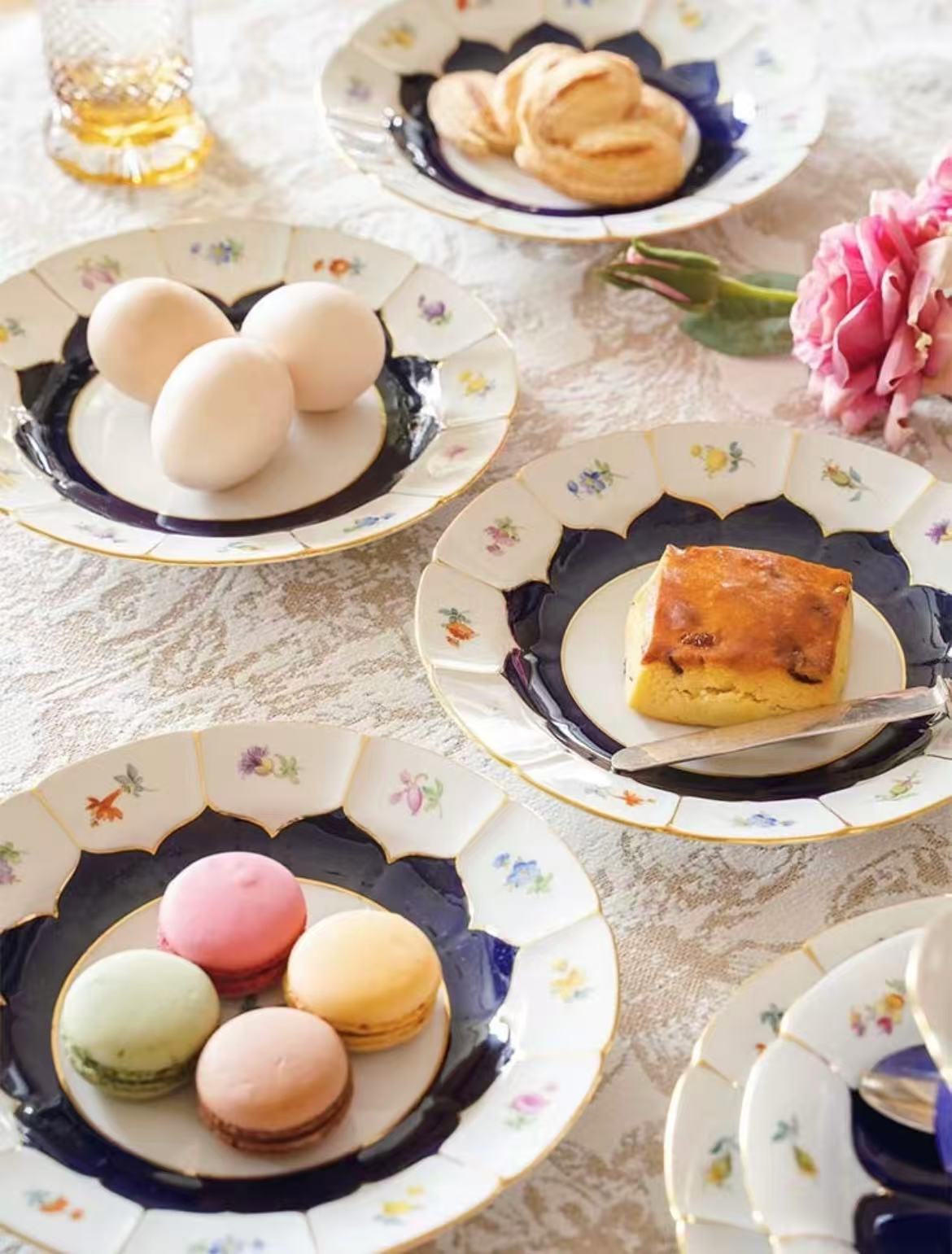 Meissen B-Form Afternoon Tea Set