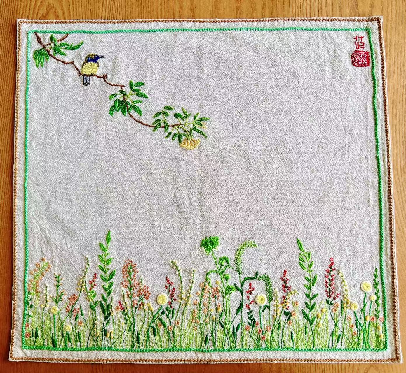 Embroidered Table Mat: Spring in Full Bloom